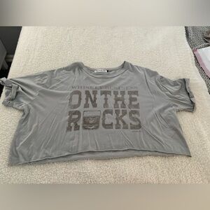 Whiskey business On the rocks cropped tee